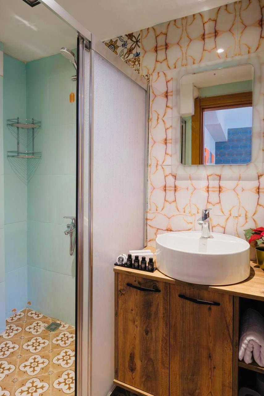 Taksim Rexxee Istanbul Istiklal Hotel Εξωτερικό φωτογραφία
